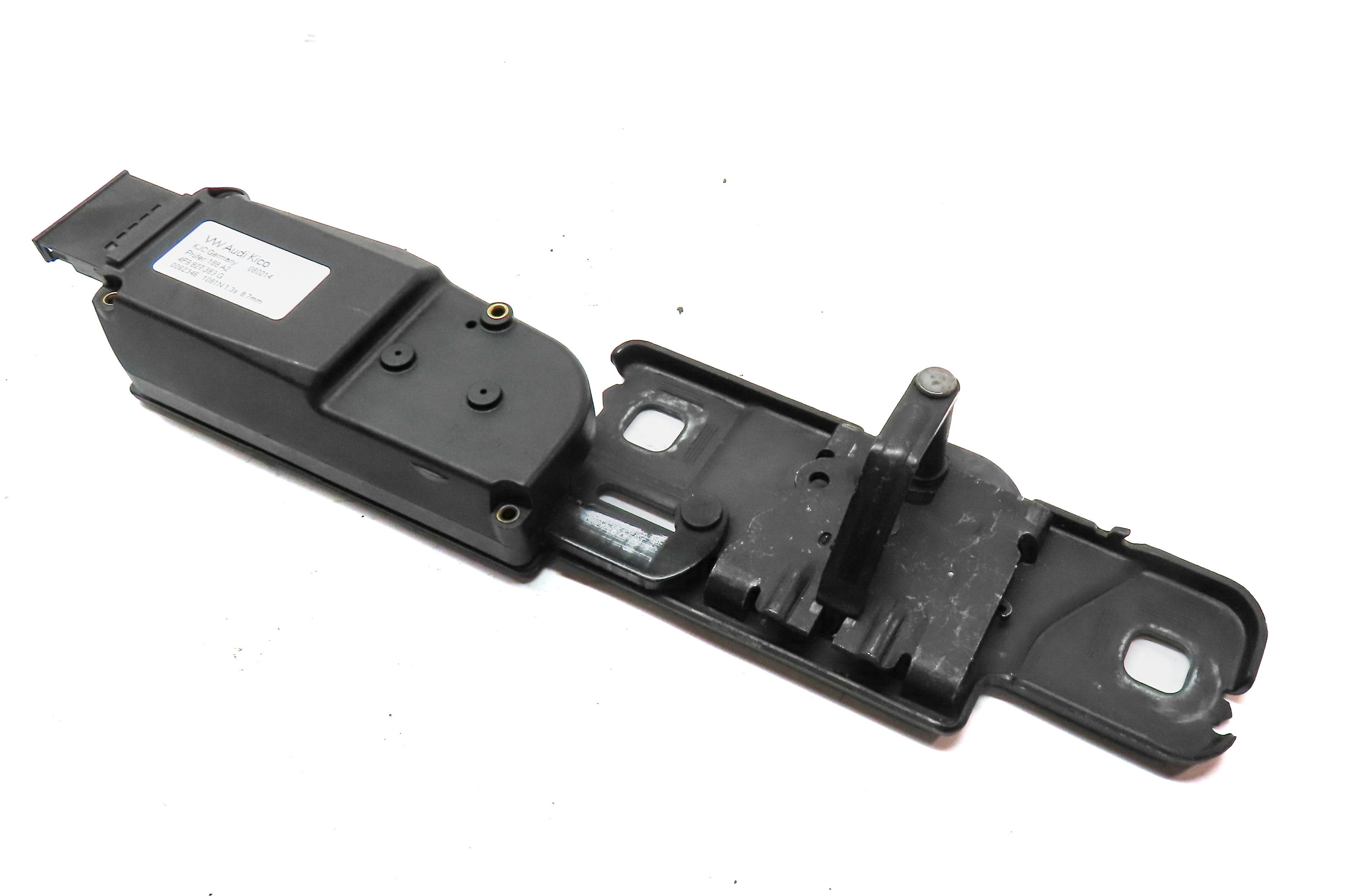 14 AUDI Q7 (4L) REAR TRUNK TAILGATE LIFTGATE HATCH LID LOCK LATCH STRIKER PLATE — exact item pictured